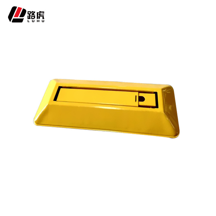 portable Manual Cold-roll Steel space blocking barrier lock Anti-pressure triangle parking lock