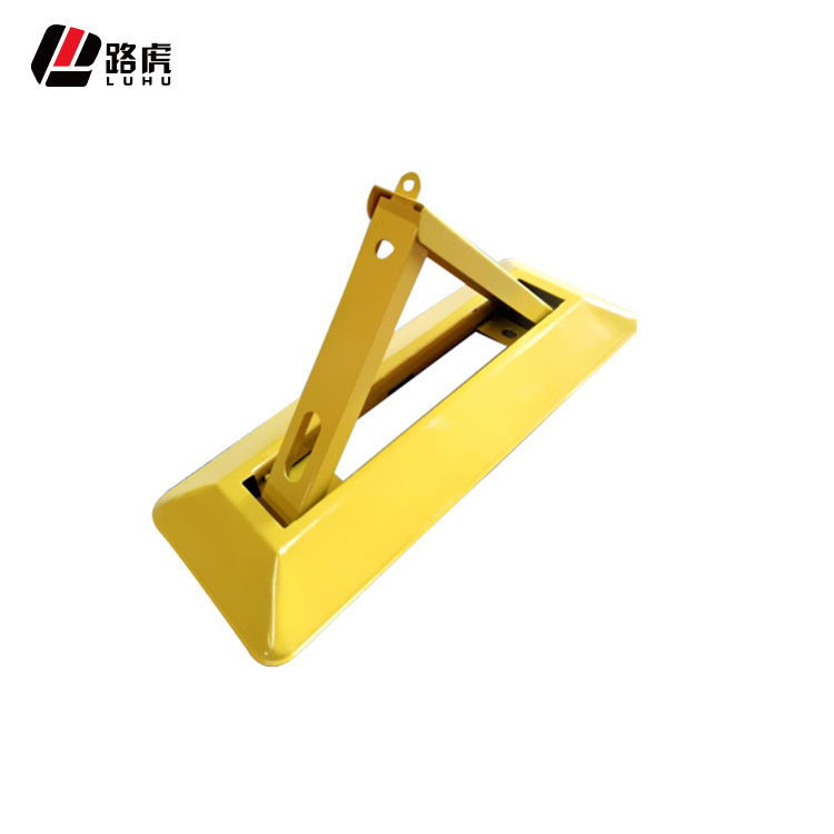 portable Manual Cold-roll Steel space blocking barrier lock Anti-pressure triangle parking lock