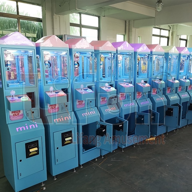 J01 Factory Wholesale Coin Operated Candy Arcade Game Cheap Mini Claw Machine For Malaysia, Small Toy Claw Crane Machine