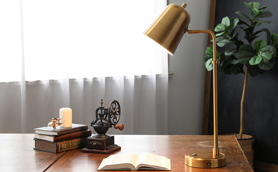 New product creative Restaurant Rechargeable Table Lamp Cordless Desk Lamp Smart Night Light