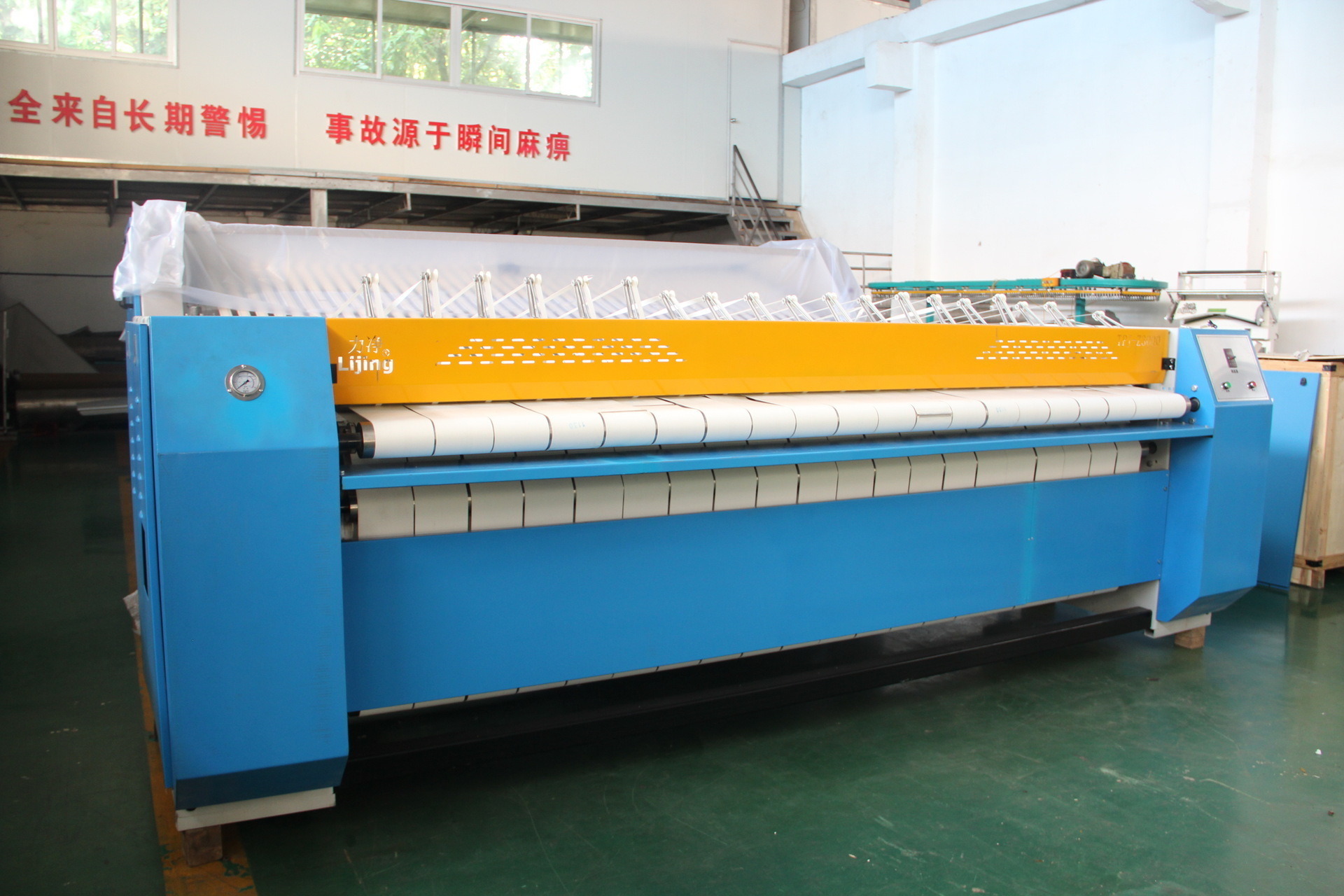 2023 automatic ironing machine flatwork ironer for ironing bed sheet stainless steel drum roller