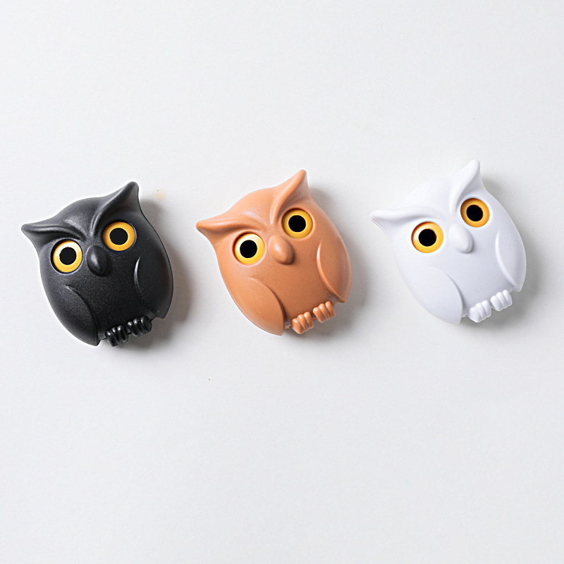 Scary Night Owl Magnetic Key Hooks Adhesive Hold Keychain Key Hanger Will Open Eyes Wall Decorative Hook For Kitchen Home