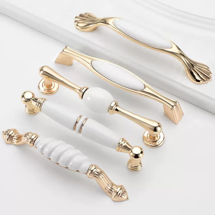 European Style White Ceramic Door Handle Zinc Alloy Dresser Drawer Pulls Luxury Gold Wardrobe Cabinet Handles for Furniture