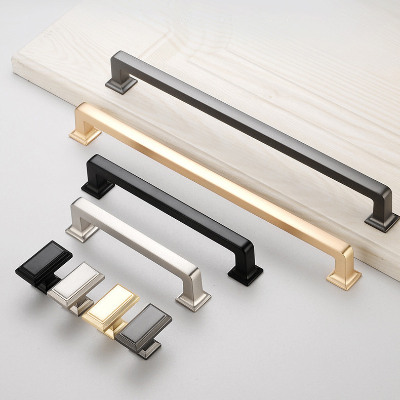 Wholesale Hardware Accessories Kitchen Cabinet Door Handle Modern Furniture Pull Drawer Brushed Brass Handles and Knobs Gold