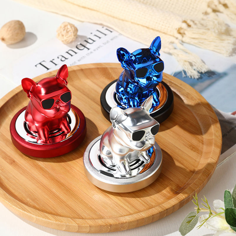 New Style Cool Looking American Bulldog Vehicle Air Freshener Christmas Gift Diffuser Perfume Vent Clip Dog Car Freshener