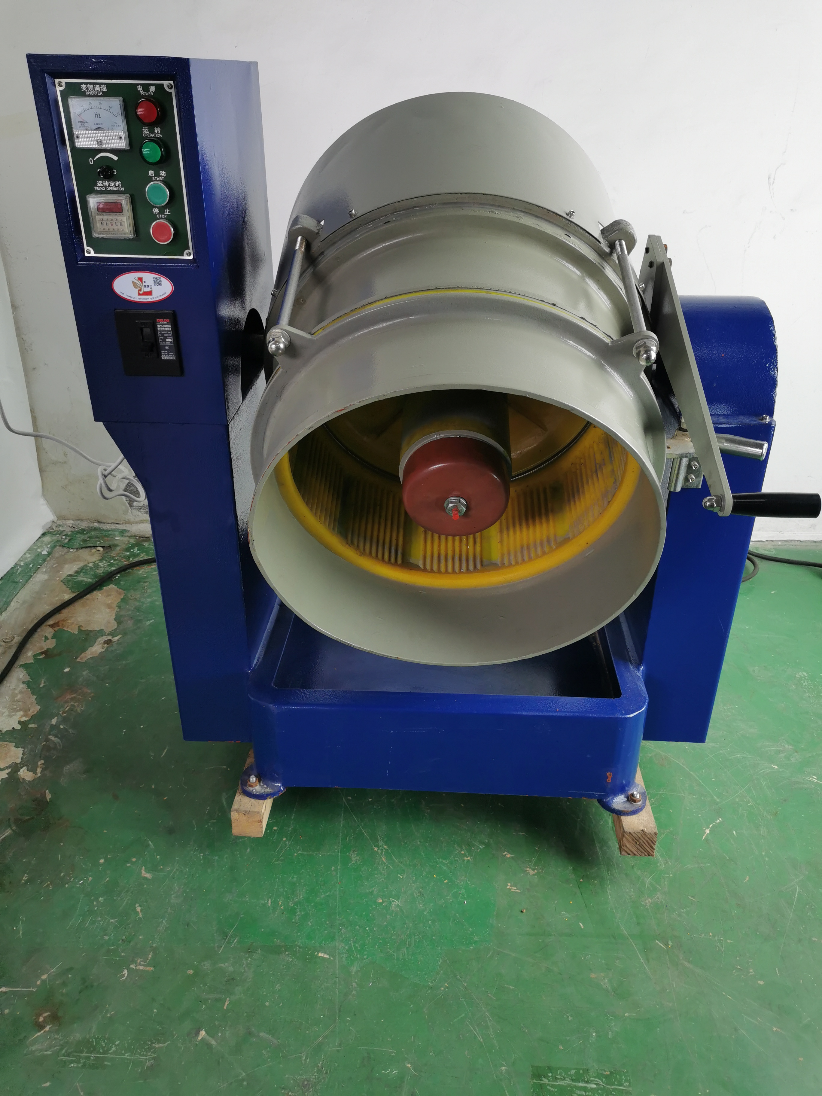 large capacity centrifugal disc polishing machine / finishing machine high speed eddy current finishing machineWet polishing mac