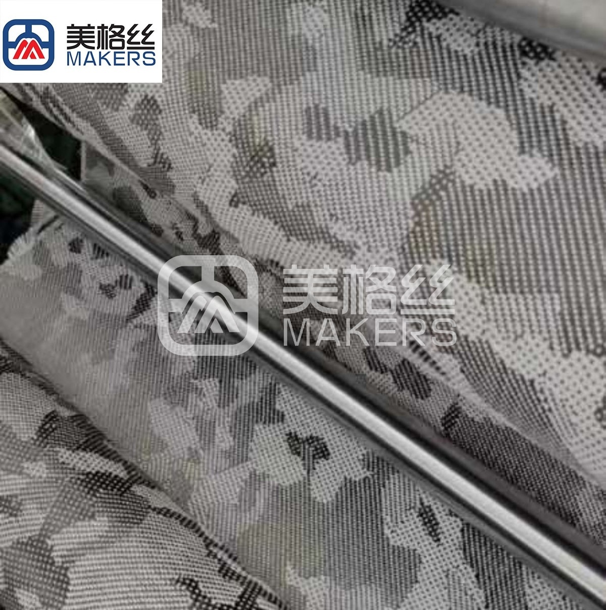 2023 new arrival  3K 220gsm white/black camouflage hybrid carbon fiber & fiberglass clothes