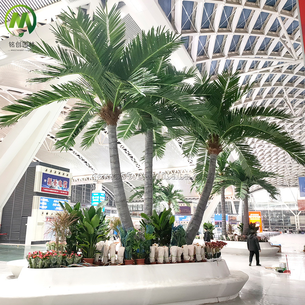 Customized outdoor palm tree artificial coconut palm tree  large simulated fiberglass palm tree king for indoor decoration