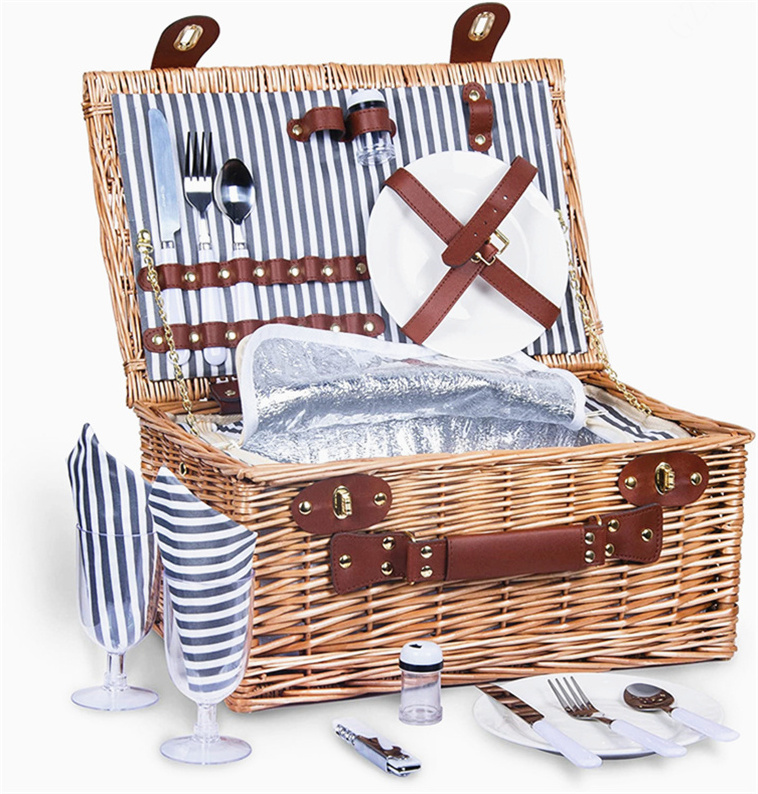 Wicker Picnic Basket Set On Wheels For 4 Persons Willow Baskets With Handles Empty Handle Supermarket Shopping Lids And