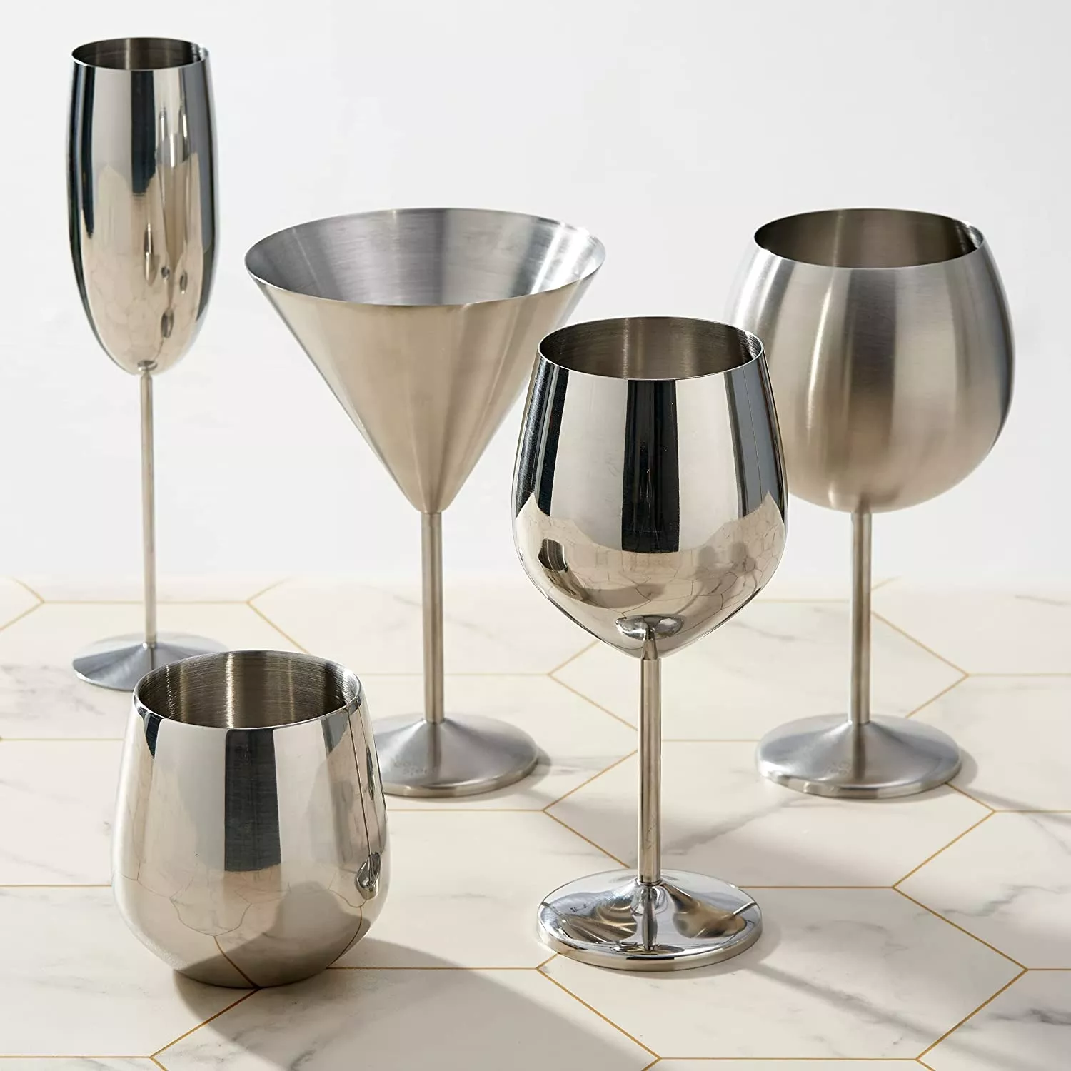 Factory Wholesale Stainless Steel Stemless Goblets Custom Gift Metal Water Cup Champagne Red Wine Drinking Cup Vintage Design