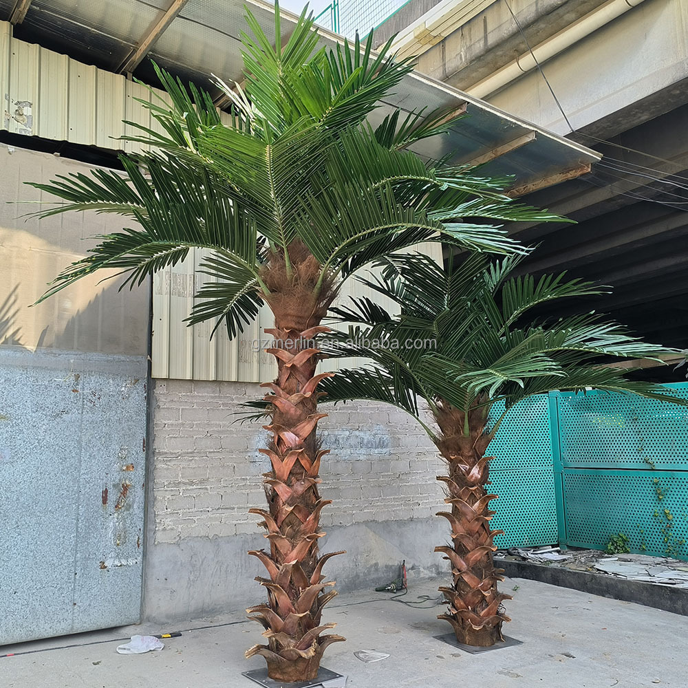 Wholesale Outdoor Decorative Artificial Coconut Palm Tree for project decoration