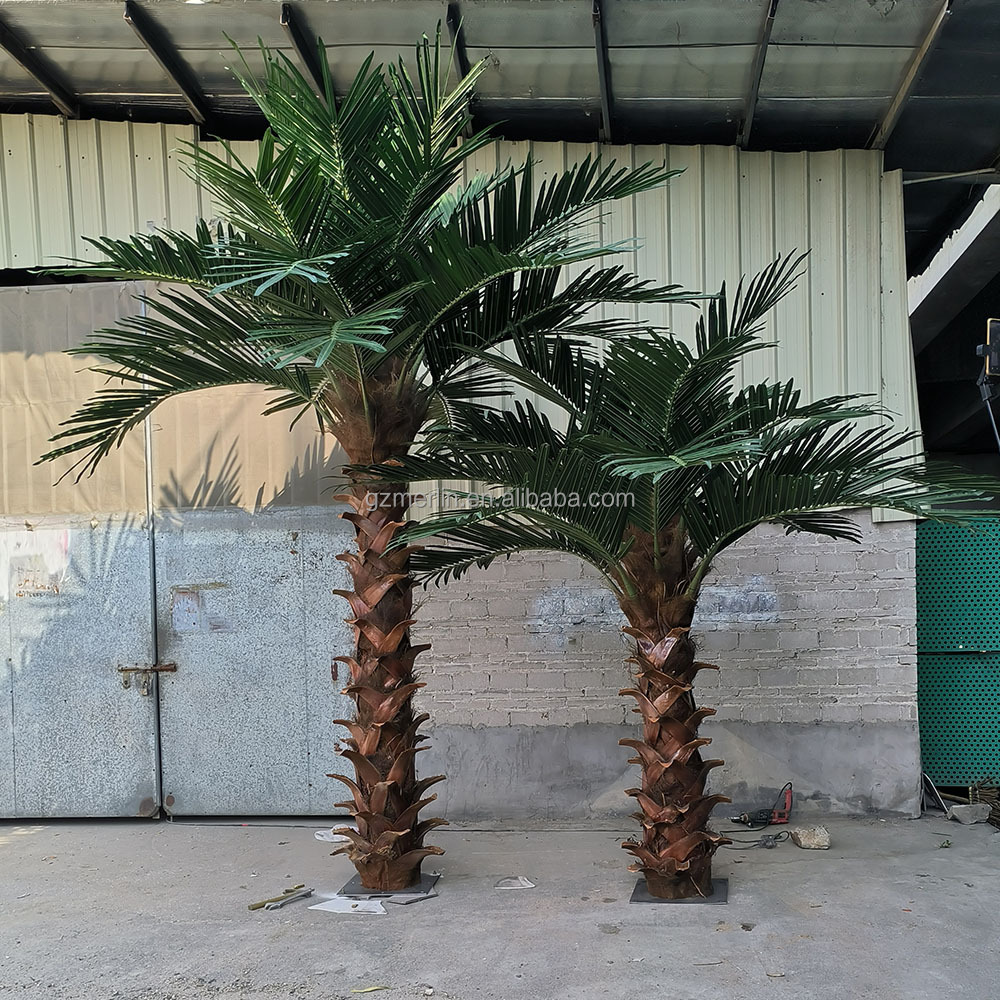 Wholesale Outdoor Decorative Artificial Coconut Palm Tree for project decoration