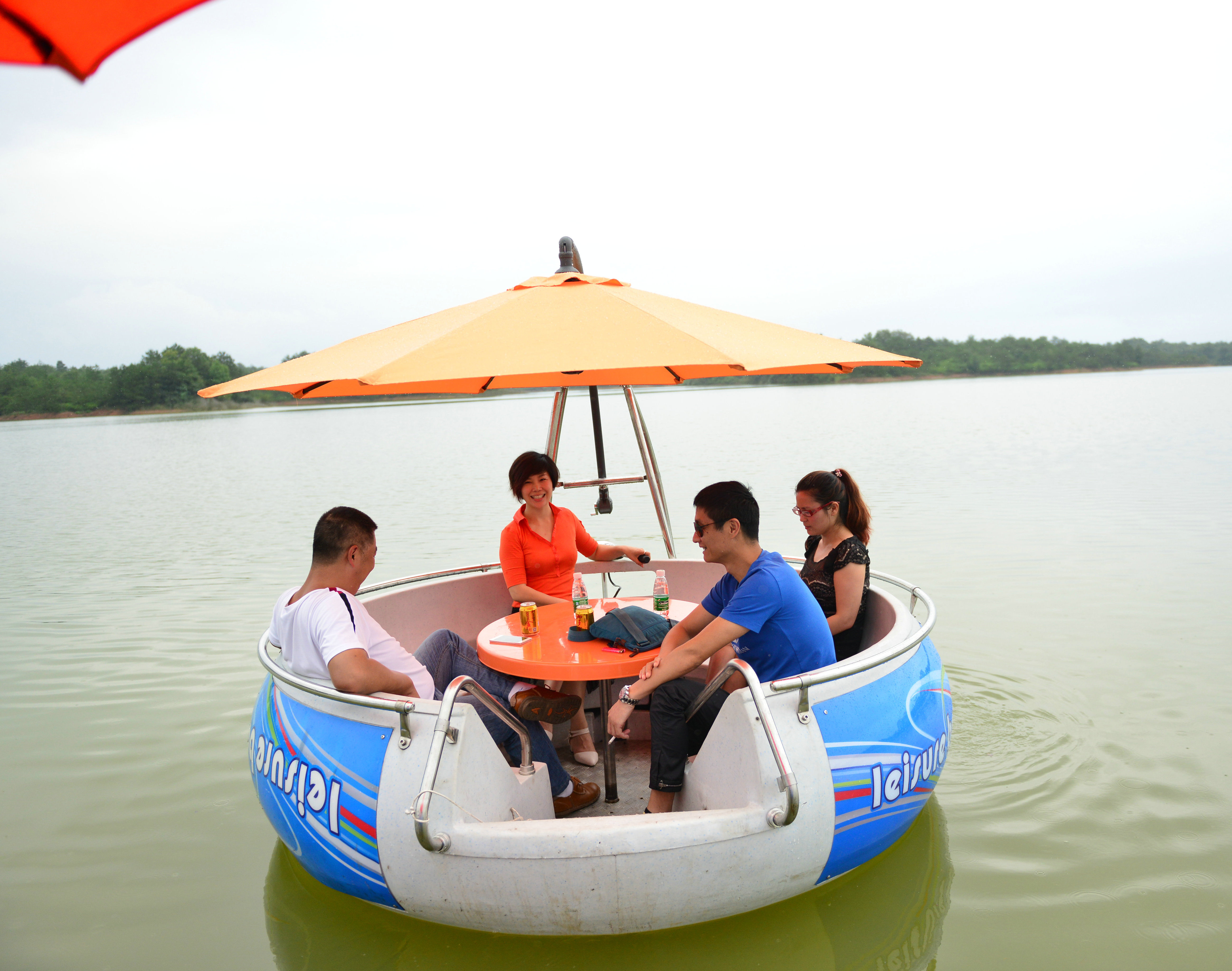 Hot sale mini electric sea jet boat/lake bass boat (M-029) BBQ boat for water park entertainment