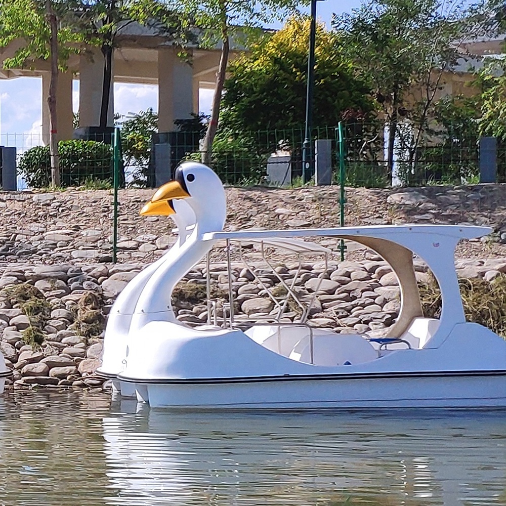 Low price Water amusement park fiberglass used swan pedal boats for sale water play equipment factory