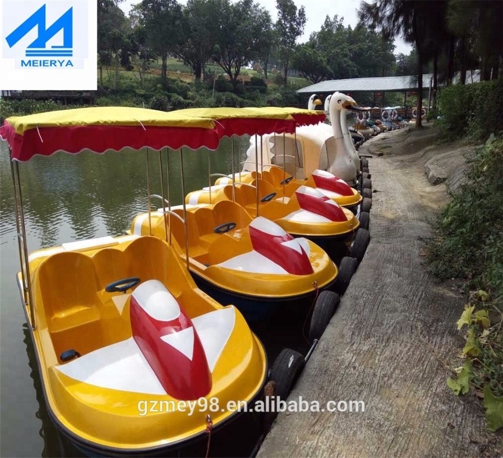 Guangzhou factory hot sell fiberglass pedal boat two person water bike (M-014)bumper boat for couples