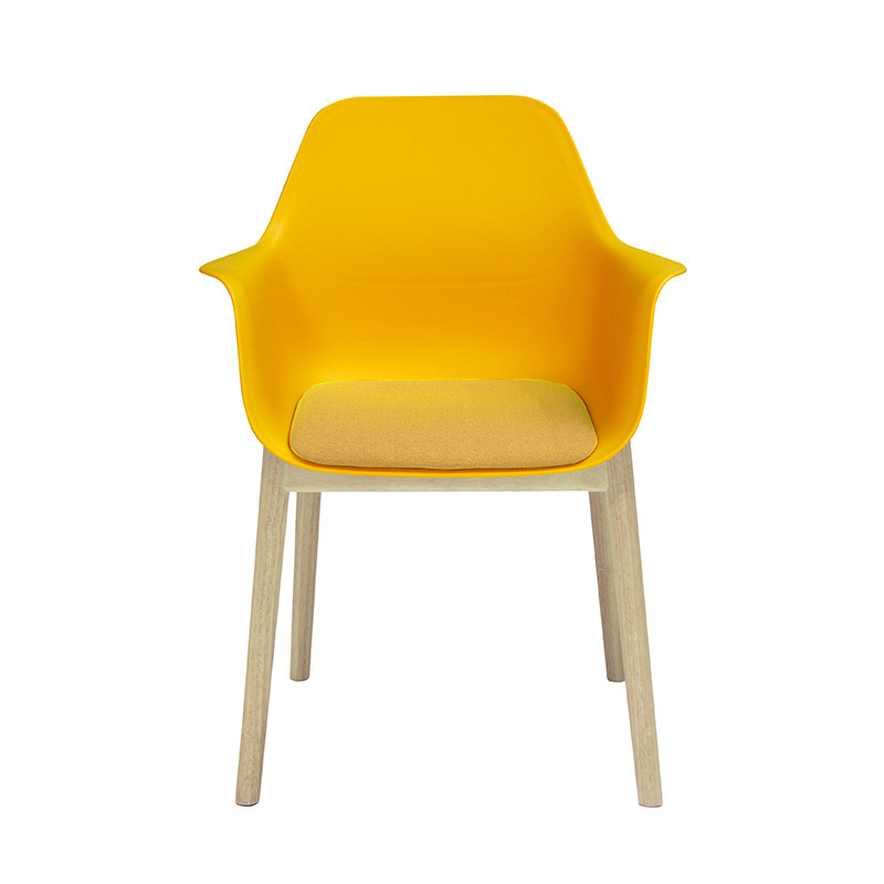 China Factory Home Furniture Modern Design Plastic Chair Dining Room PP Seat Plastic Dining chairs