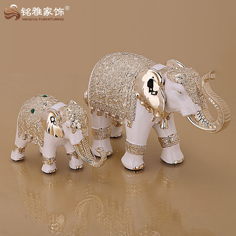 Home decoration resin crafts supplier family elephant statues for wholesale