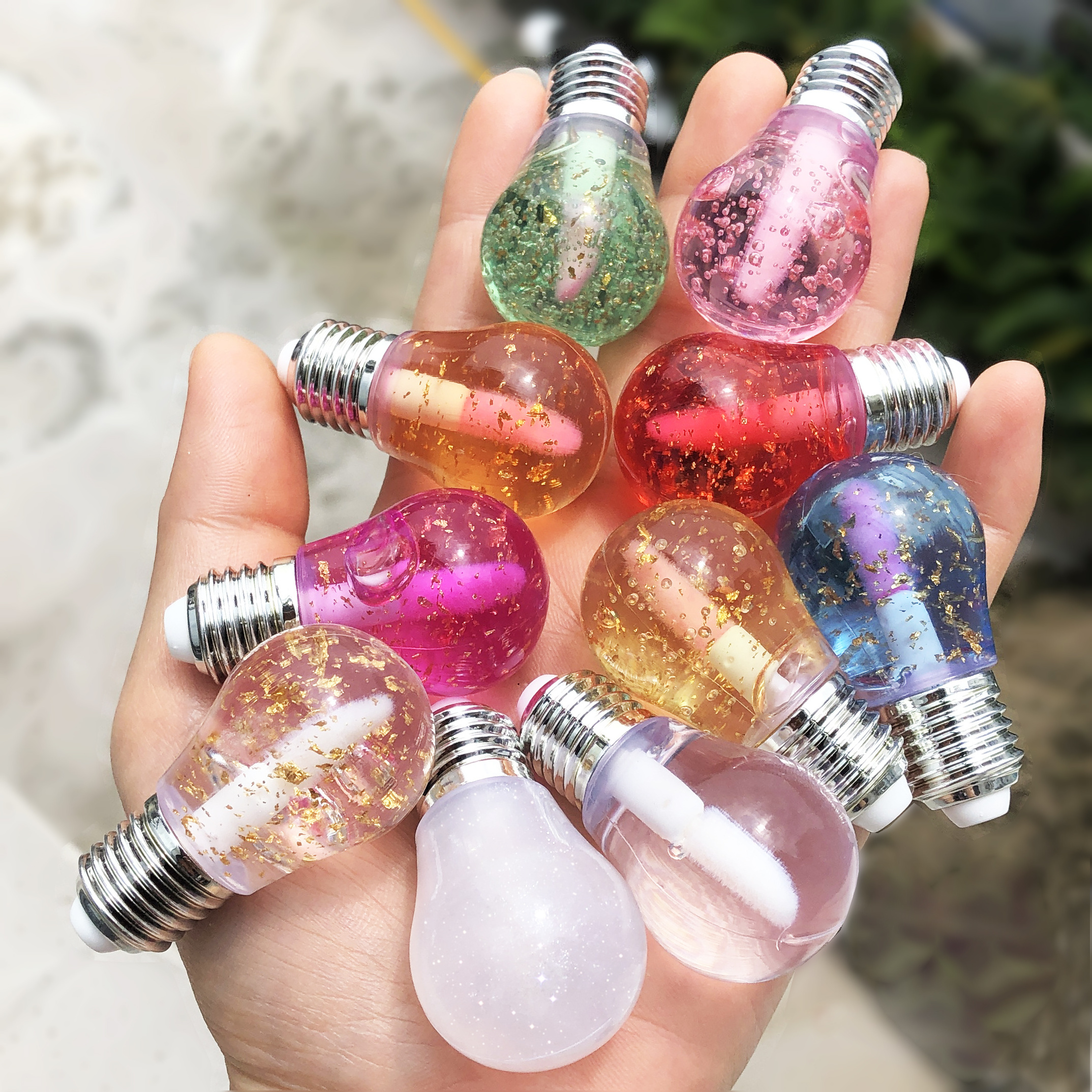 Lipgloss Base Oil light bulb shape flavored luxury lip gloss Custom Logo Tube Kids Candy Kit Vegan Lip Gloss Make Your Own LOGO