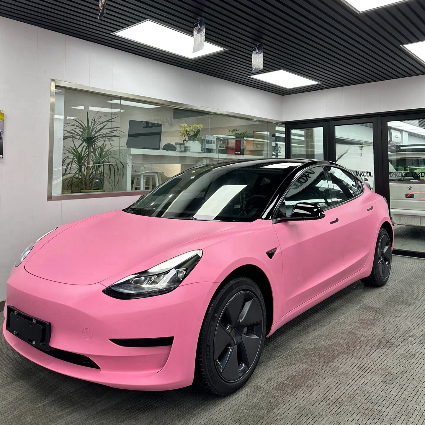 OND Matte Romantic Pink Vehicle Wrap Car Body PET Vinyl Car Wrapping Films adhesive Vinyl Wrap Film Car sticker Vinyl