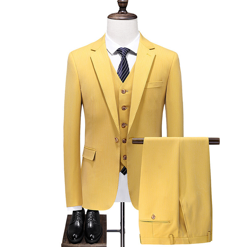 Light Yellow Men Suits Groomsmen Suits For Wedding Party Use