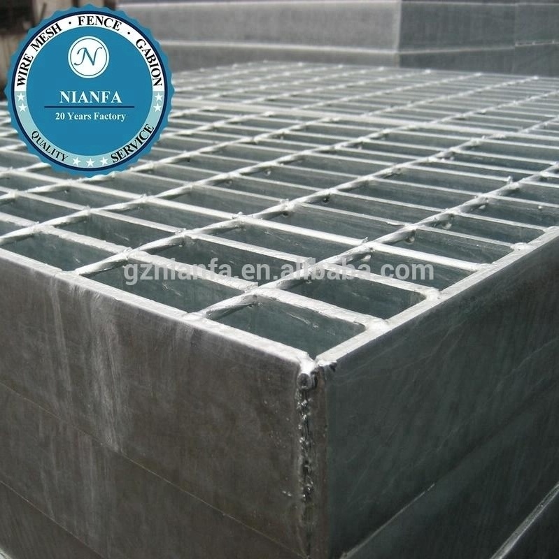 Hot Dip Galvanized Stainless Steel Grating Plate Anti-Slip or Smooth Cover for Stairs Platforms Traditional Design for Villas