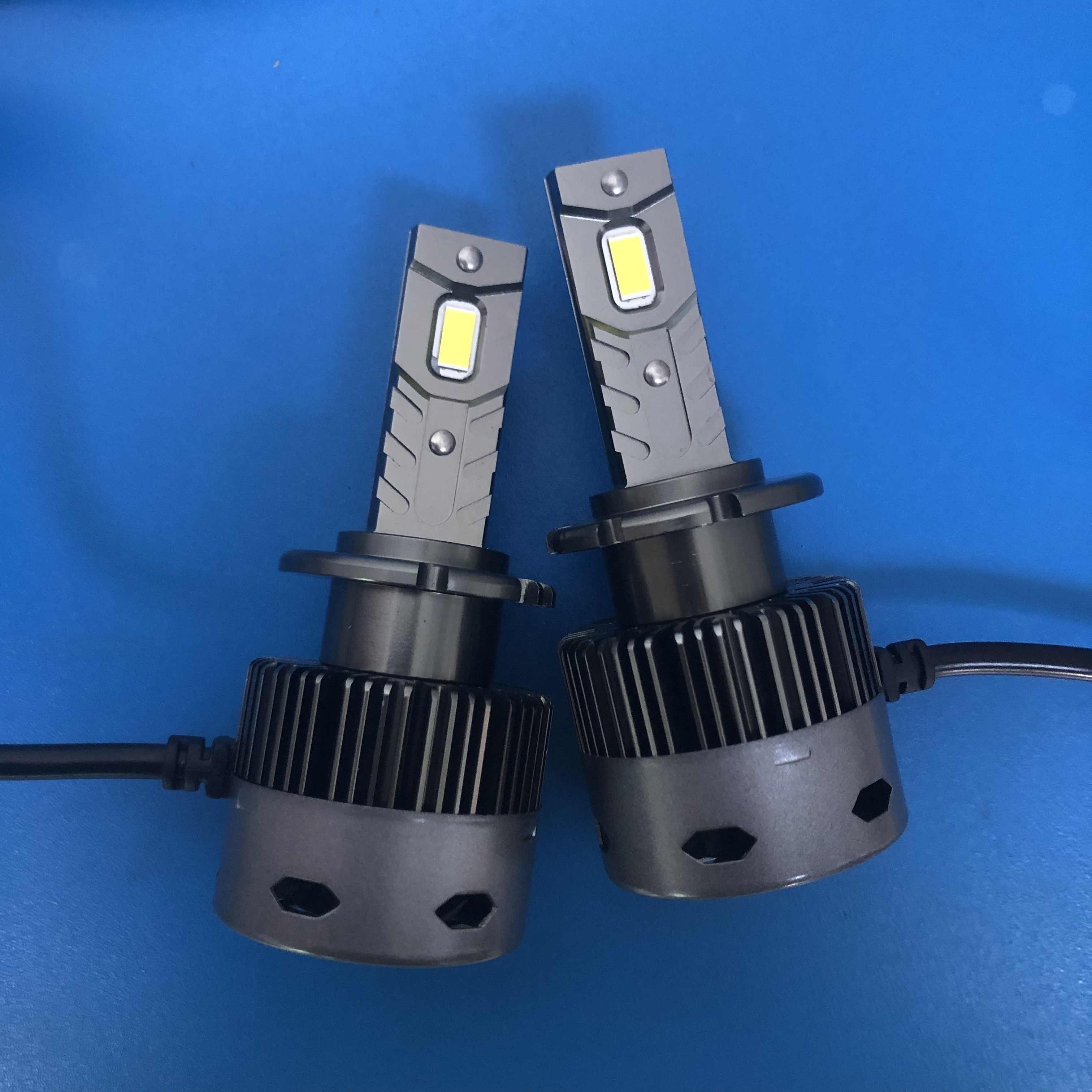 High power D1S D2S D3S LED Headlight D5S D8S Farol de LED Car Light Bombillos para Autos 12V Carro D4S LED