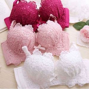 High quality Thickening gathered push up lingerie embroidery lace  bra 3/4 cup bra