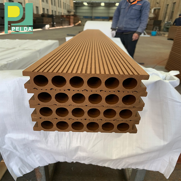 High Quality Outdoor Garden Or Project Composite Veneer WPC Deck System