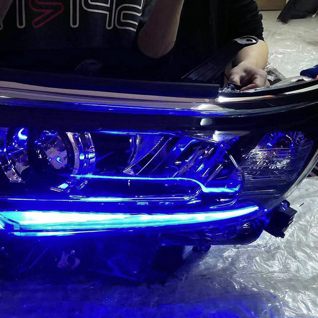 New design LED moving headlight car accessories Turning light for Toyota land cruiser prado LC150