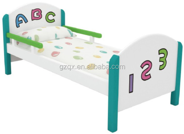 Cartoon style wooden single bed designs/ wood toddler bed QX-197F