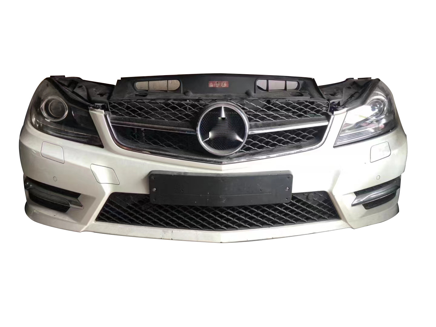 FRONT BUMPER c63 amg w204 car bumpers UPGRADE body kit for Mercedes W204 2012-2014