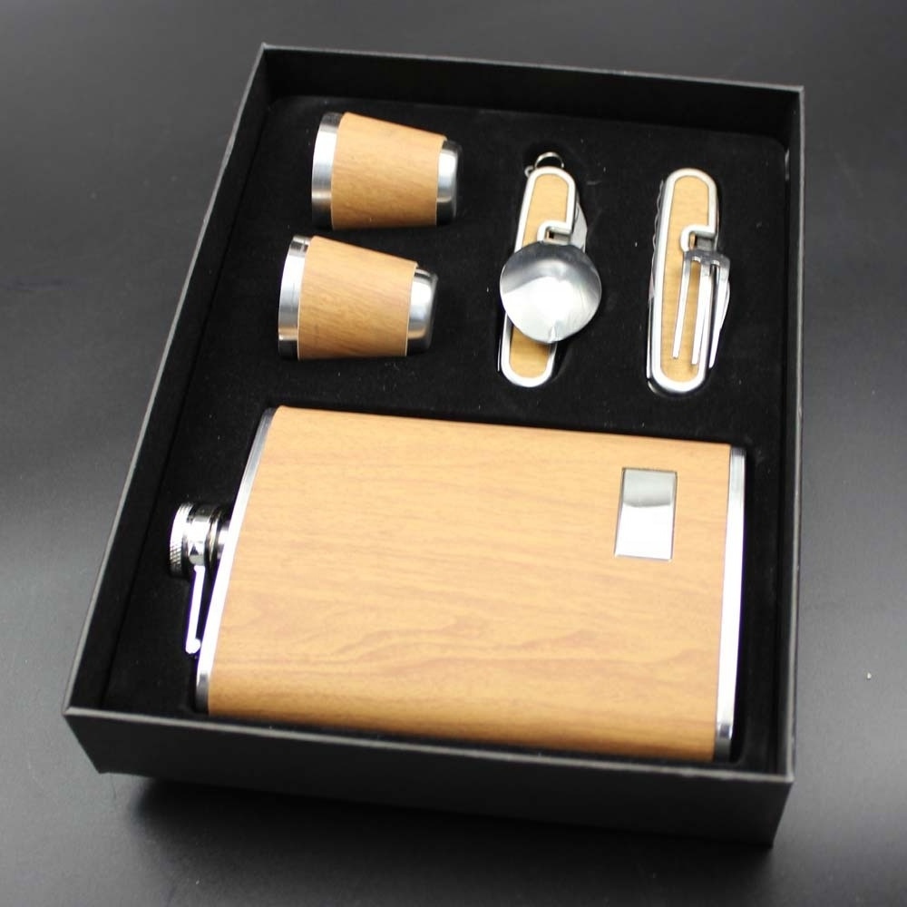 9oz Wooden Hip Flask Set With 1Funnel and 2Cups Knife Fork Whiskey Wine Stainless Steel Flagon Bottle Travel Drinkware For Gifts