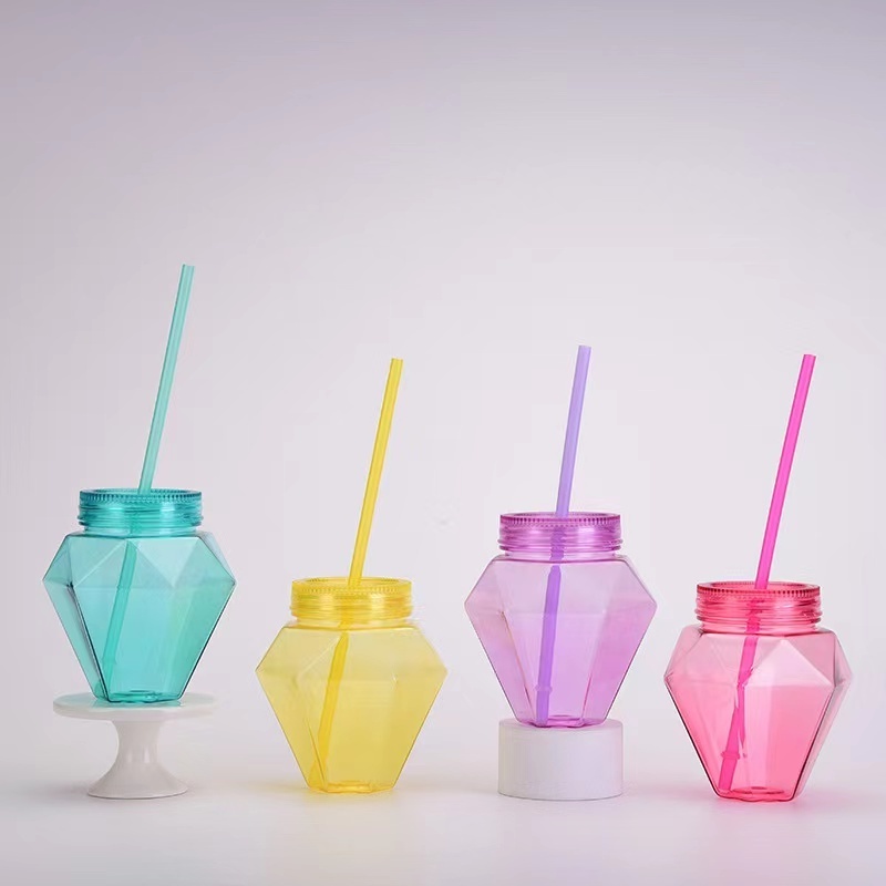 500ML Creative Pineapple Shape Drink Cups Disposable Transparent Plastic Straw Cups Party Mug