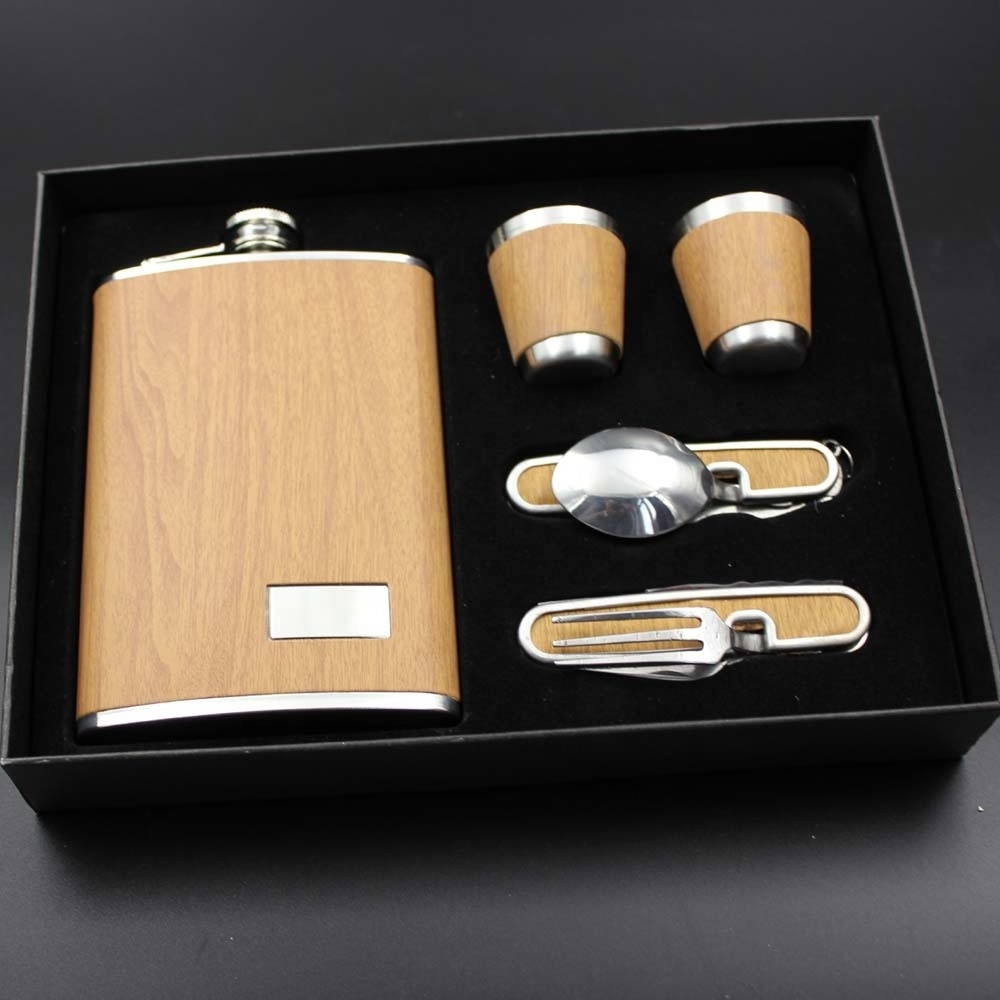 9oz Wooden Hip Flask Set With 1Funnel and 2Cups Knife Fork Whiskey Wine Stainless Steel Flagon Bottle Travel Drinkware For Gifts