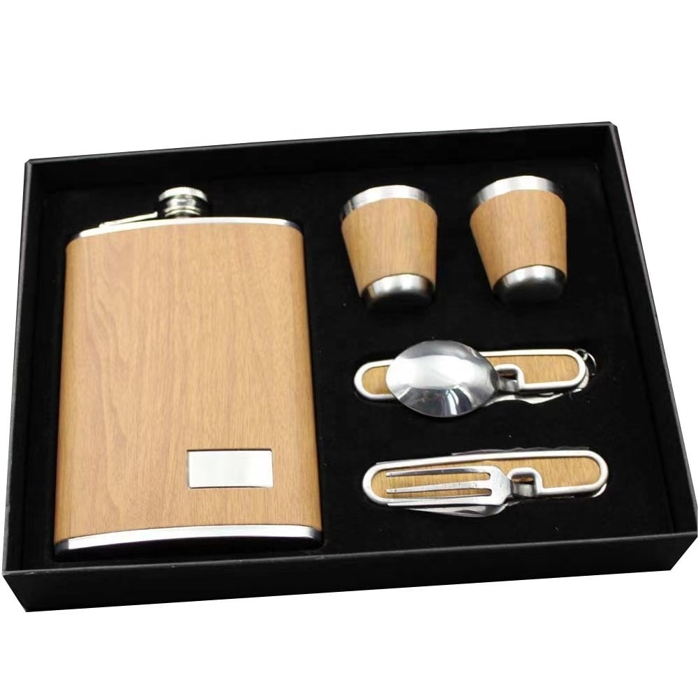 9oz Wooden Hip Flask Set With 1Funnel and 2Cups Knife Fork Whiskey Wine Stainless Steel Flagon Bottle Travel Drinkware For Gifts