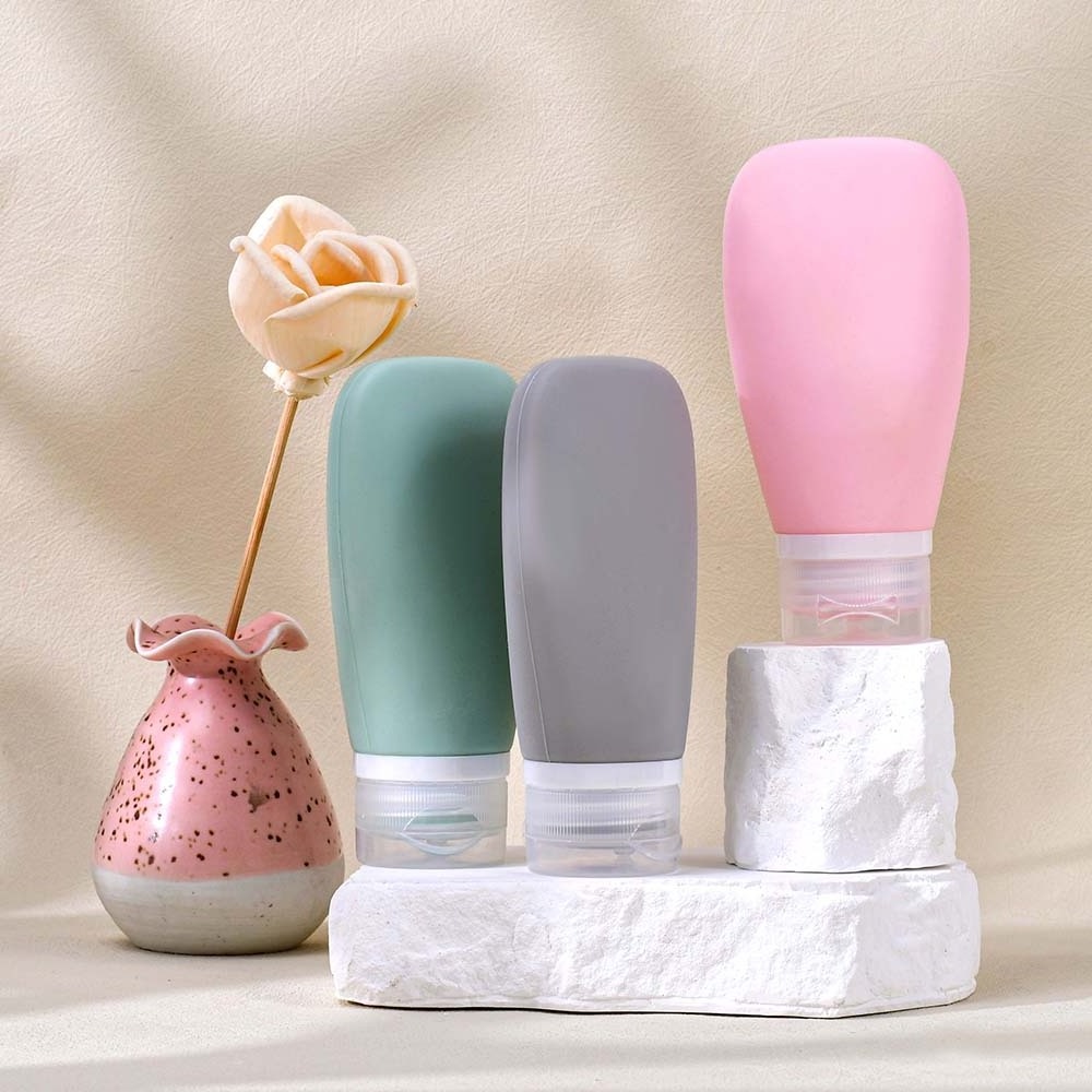 New Arrival Travel Packaging Tube 30ml 60ml 90ml White Pink Green Grey Soft Silicone Squeeze Tube with Flip Cap