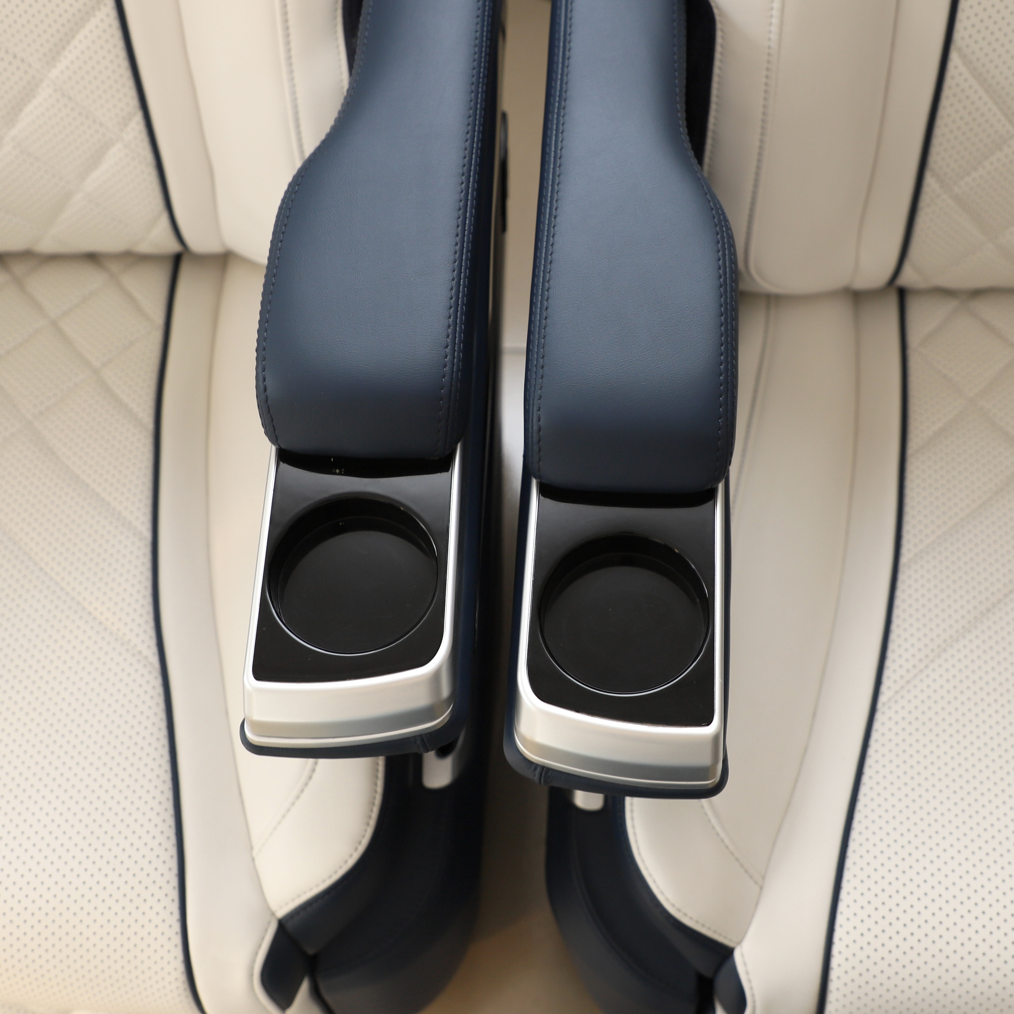 New design car accessories limousine seats for V Class Luxury Interior Seat for wholesales