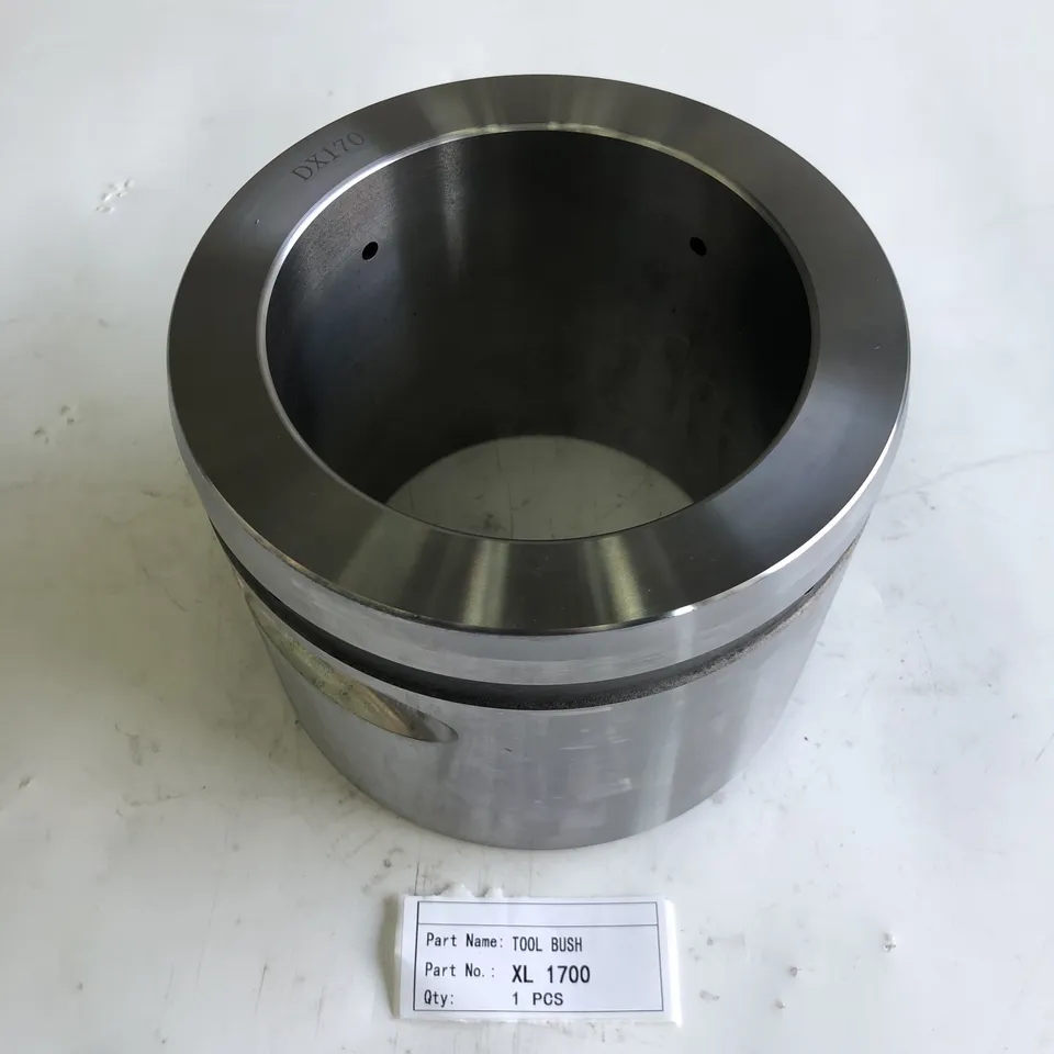 M300 M600 M700 M900 XL1000 XL1300 XL1600 XL1700 XL1900 XL1700 XL2600 Hydraulic Breaker Pin Bushing Bush For Excavator Parts