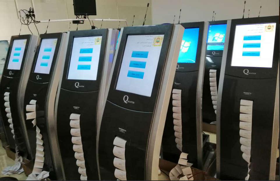 Hospital/Clinic/Pharmacy/Health Center Wireless and Wired Queue Management Take A Number System With Ticket Dispenser