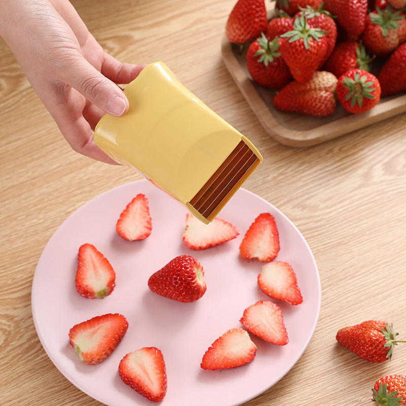 Hot Selling Fruit Vegetable Salad Strawberry Cutter Durable Kitchen Egg Slicer Professional Apple Slicer Fruit Tools