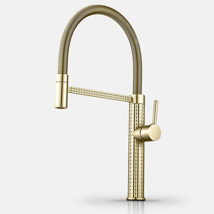 New design high-quality zinc alloy pull-out faucet  Kitchen sink faucet  Pull down spring spray cold and hot water faucet