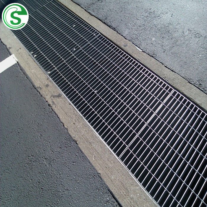 Frame Weld Walkway Deck Steel Grating Heavy Duty Mild Use Hot Dipped Galvanized Drain Floor Steel Bar Grating Singapore