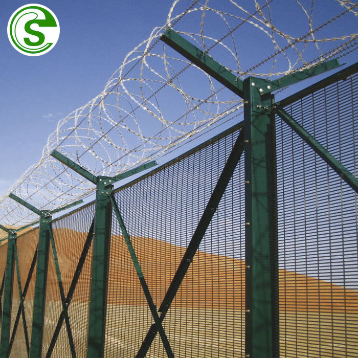 2024 New galvanized welded powder coated wire mesh exterior fencing Security Fence 358 anti climb fence panel