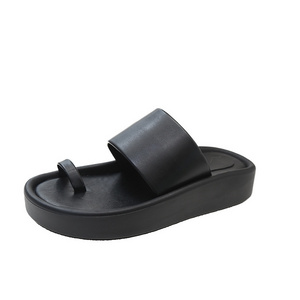 New Promotion Hot Style Black Slippers Slippers With Thick Soles Flip Flops/ Black Thick Sole Slippers