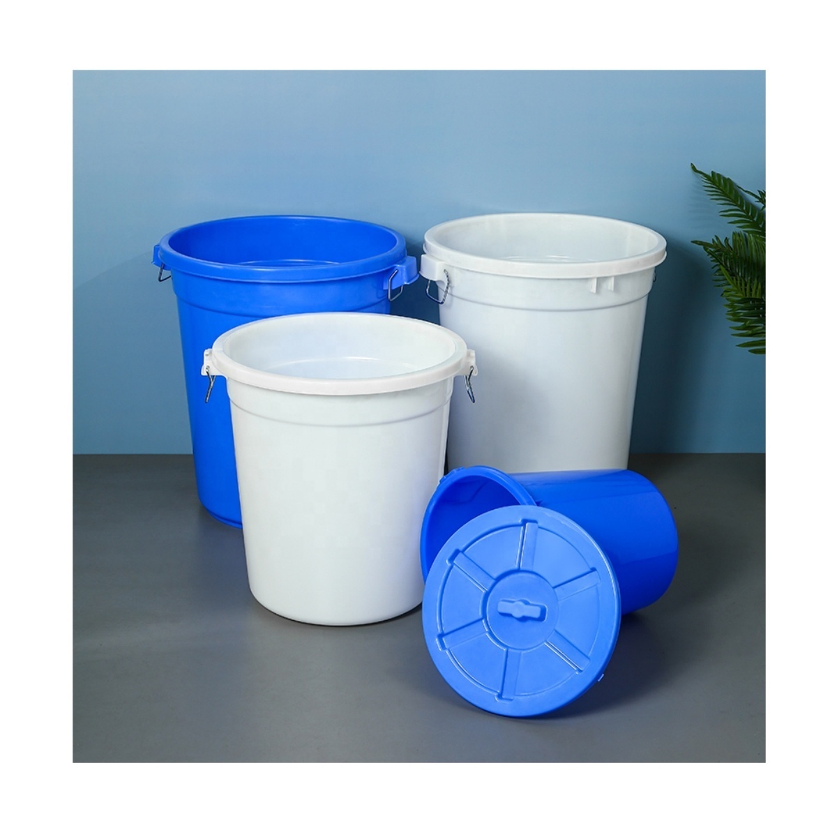 Customized  Food Grade Large 50l Round Plastic White Cleaning Water Bucket  With Cover Blue