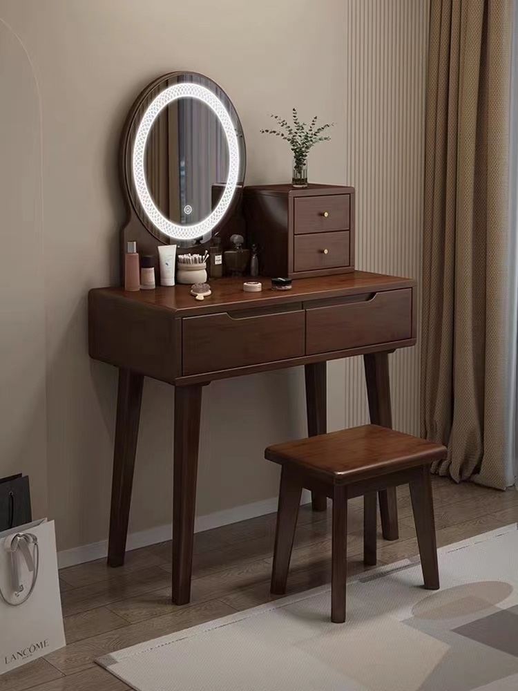 Modern solid wood dresser Bedroom Locker A modern minimalist girl mini dresser