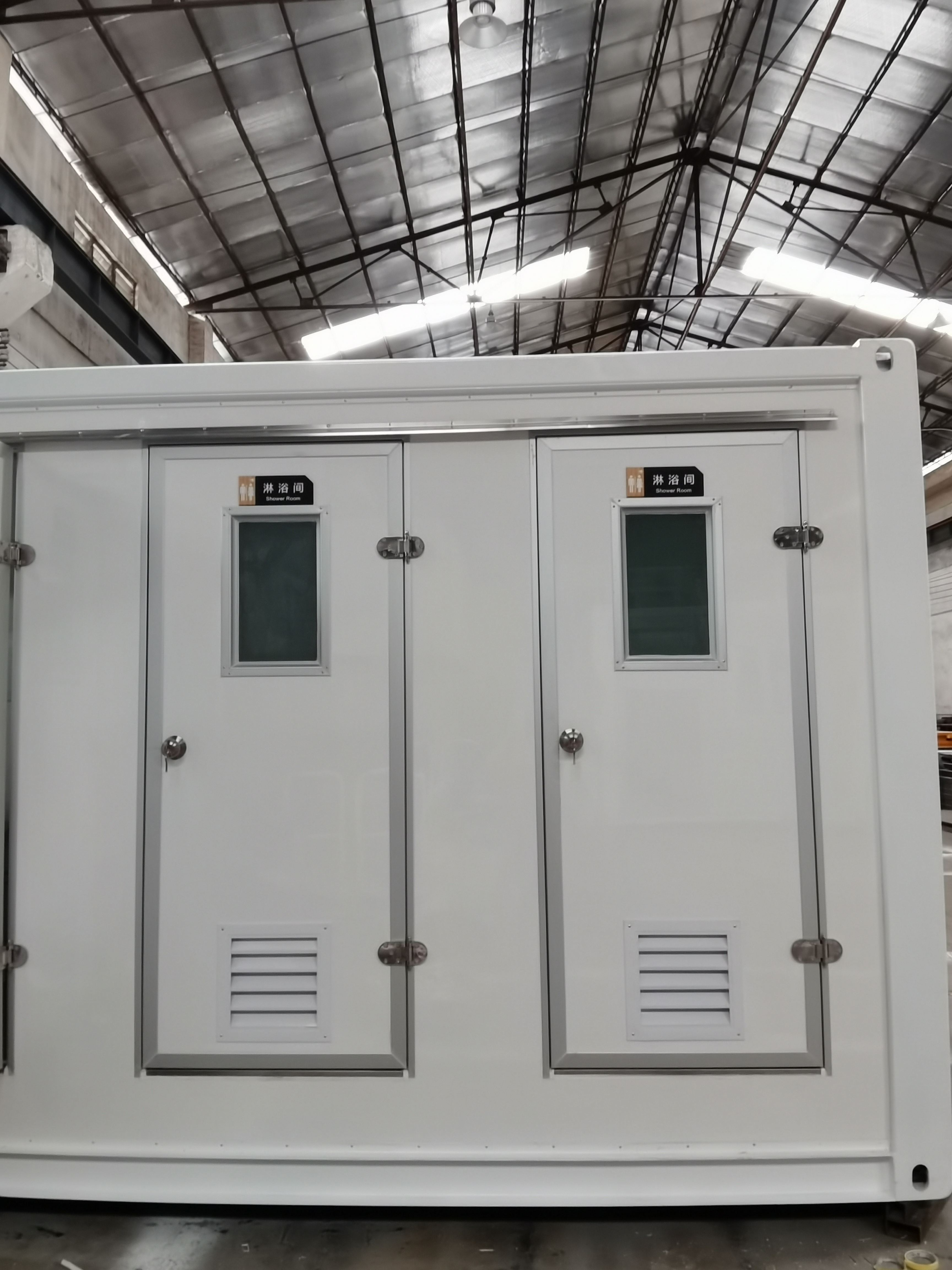 FRP FIBERGLASS ECONOMIC MOBILE TOILETS MOBILE BATHROOM SELF-CONTAINED WASHING ROOM  PORTABLE CONTAINER TOILETS