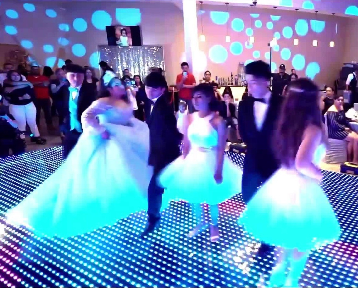 Best Selling Light Up Wedding Party Illuminated Led Digital Dance Floor Mat