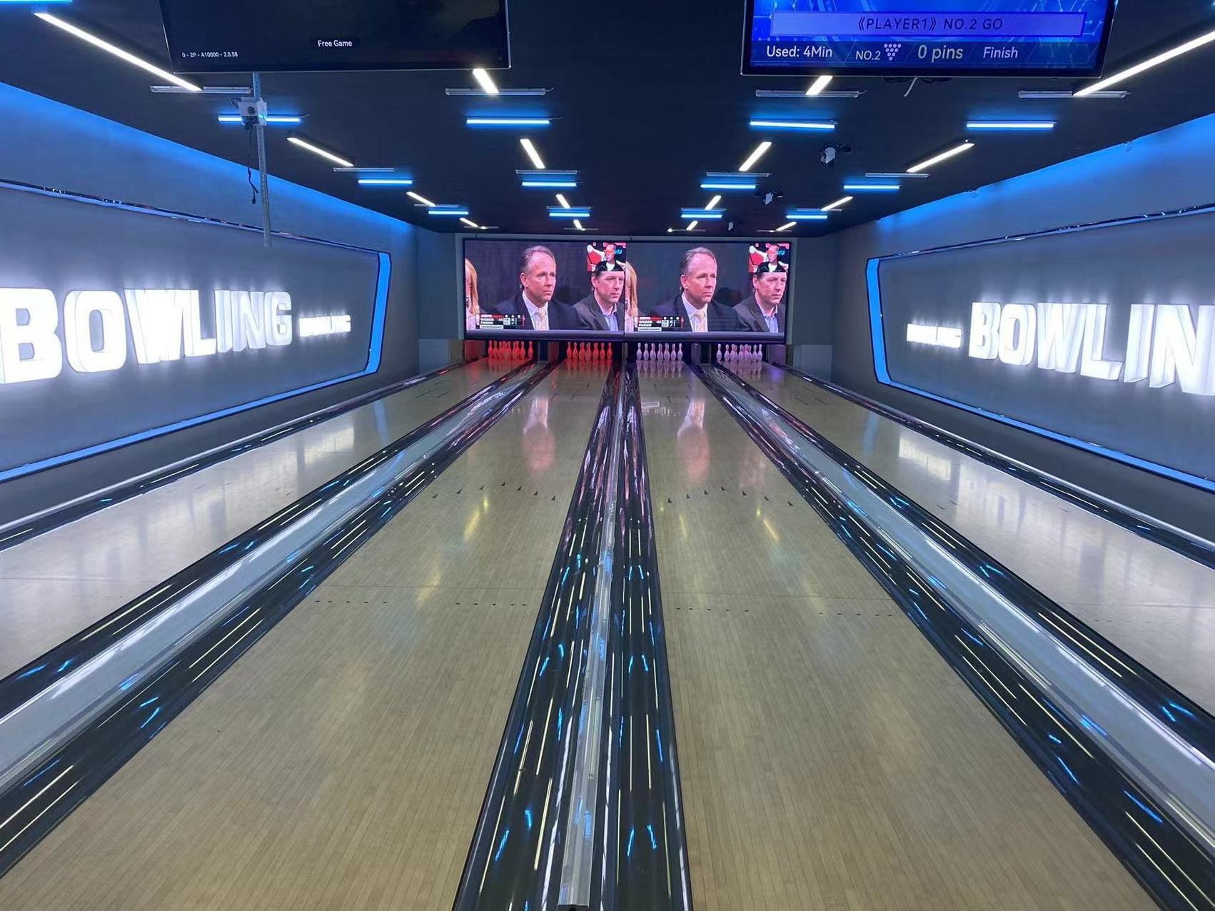 SUNMO Sports Family Entertainment Center bowling alley 6-8 bowling lanes equipment Adult Children bowling machine