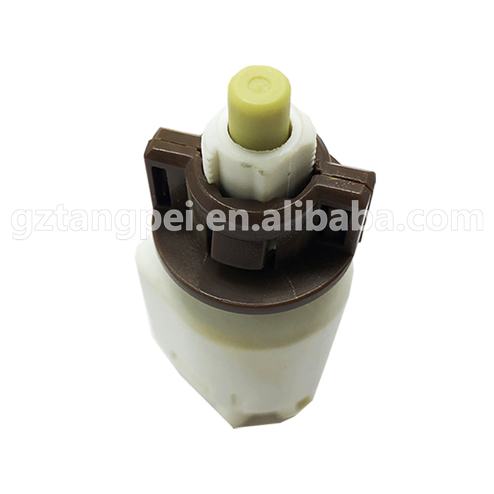 Car Stoplight Stop Lamp Switch for Toyota OEM 84340-49045 8434049045